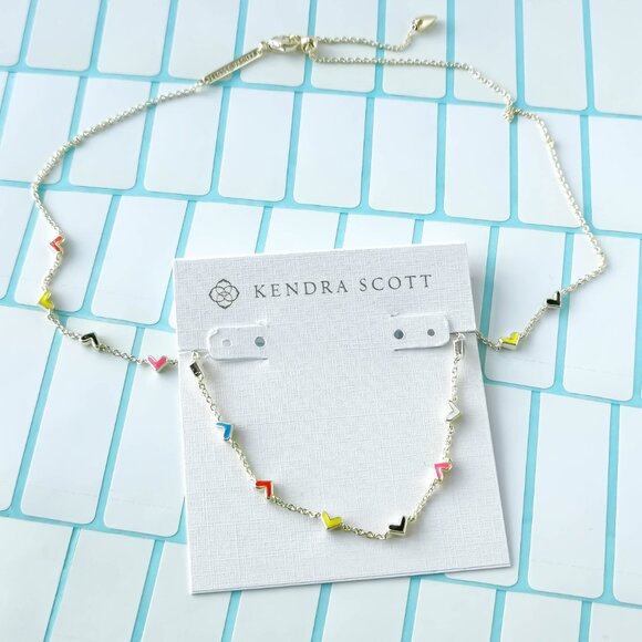 Kendra Scott Haven Heart Multi Mix Enamel Gold Strand Necklace with dust bag - Picture 2 of 3
